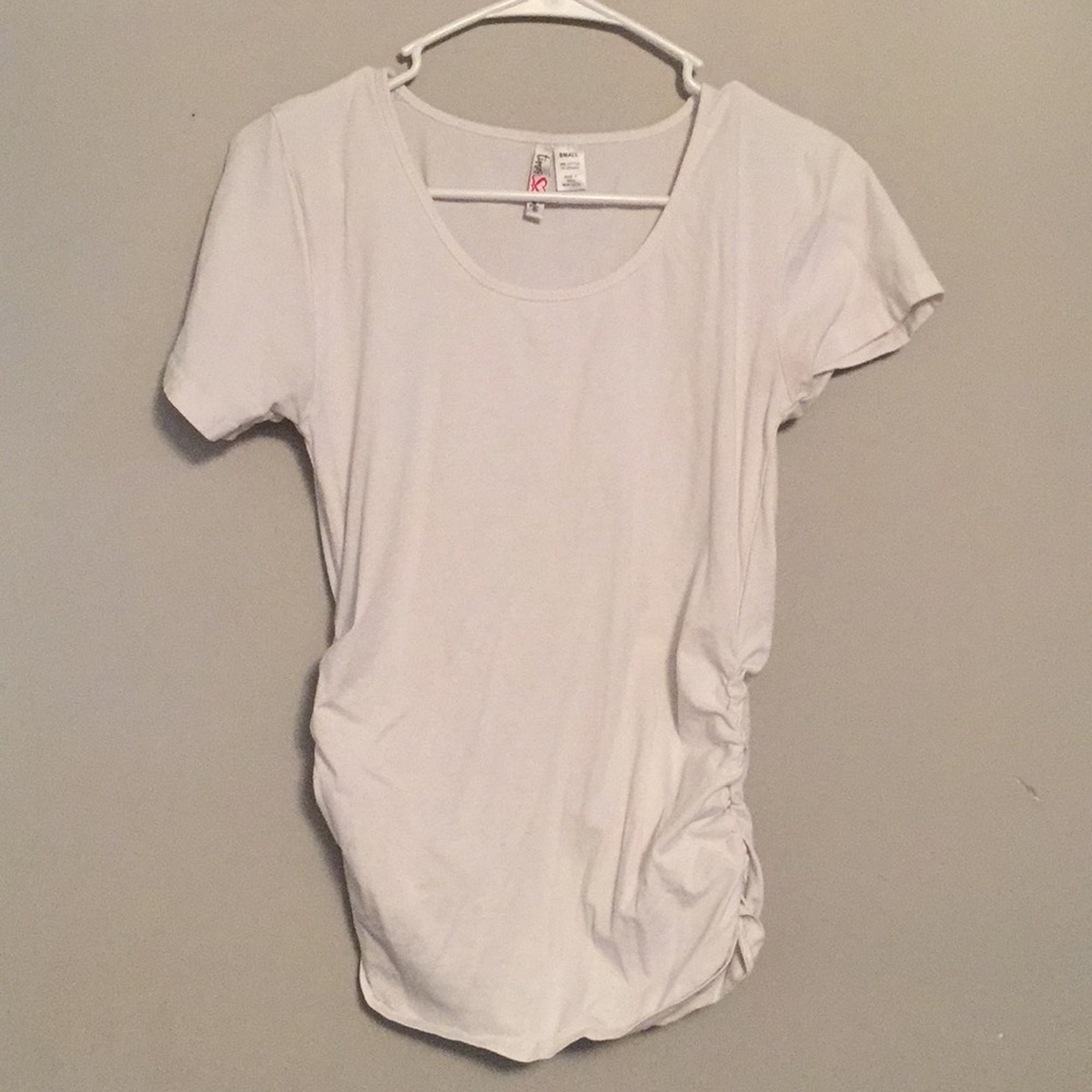 White maternity tee shirt